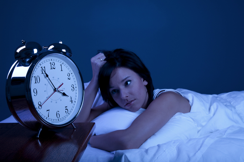 Mất ngủ, ngủ không sâu giấc là biểu hiện của những bệnh lý gì? 1